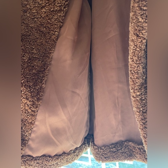 New! Anthropologie Pilcro Teddy Vest. One size. Tags removed. Never worn. - Picture 8 of 10